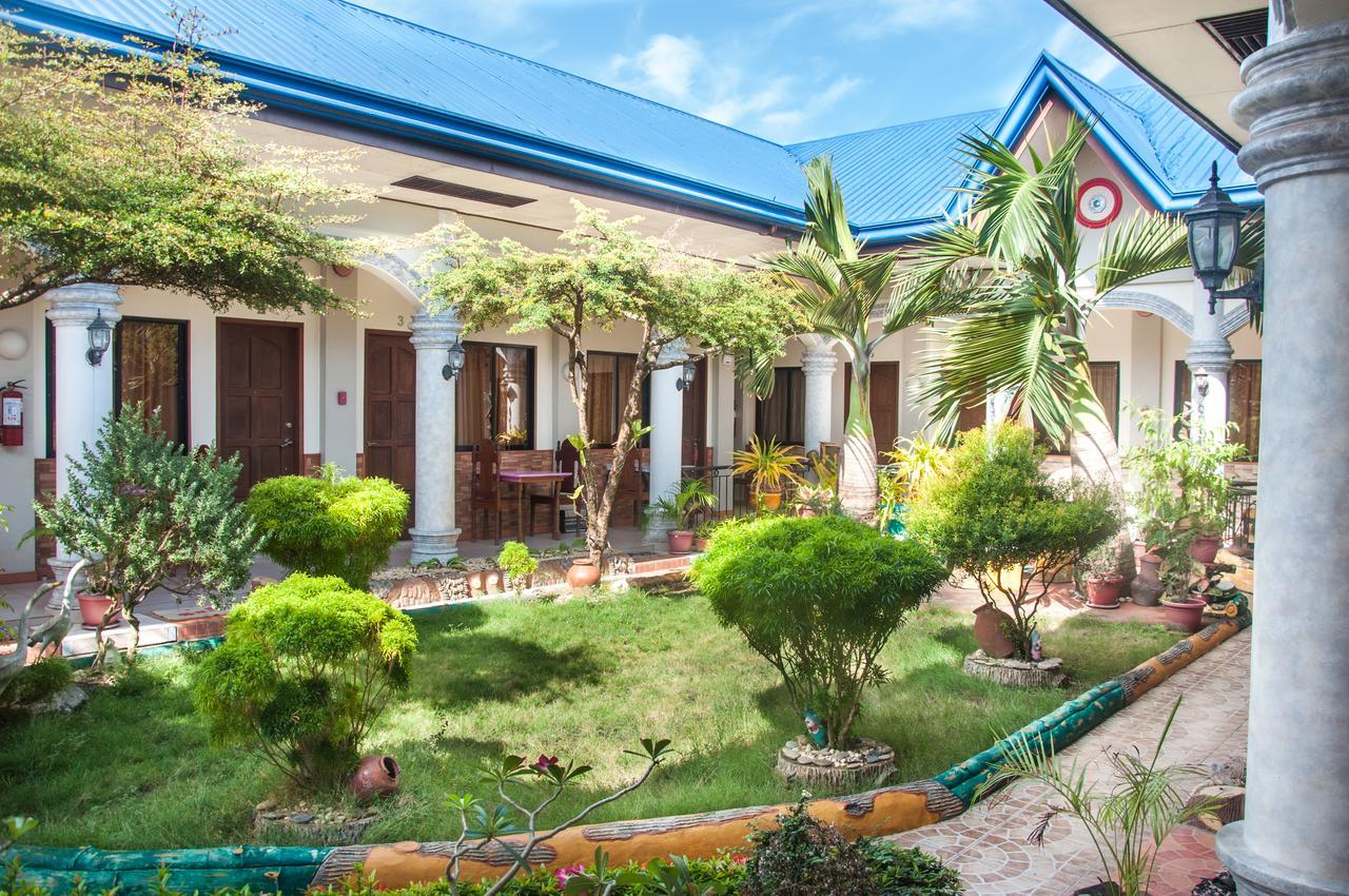 Casitas De Az Pension Puerto Princesa Bagian luar foto