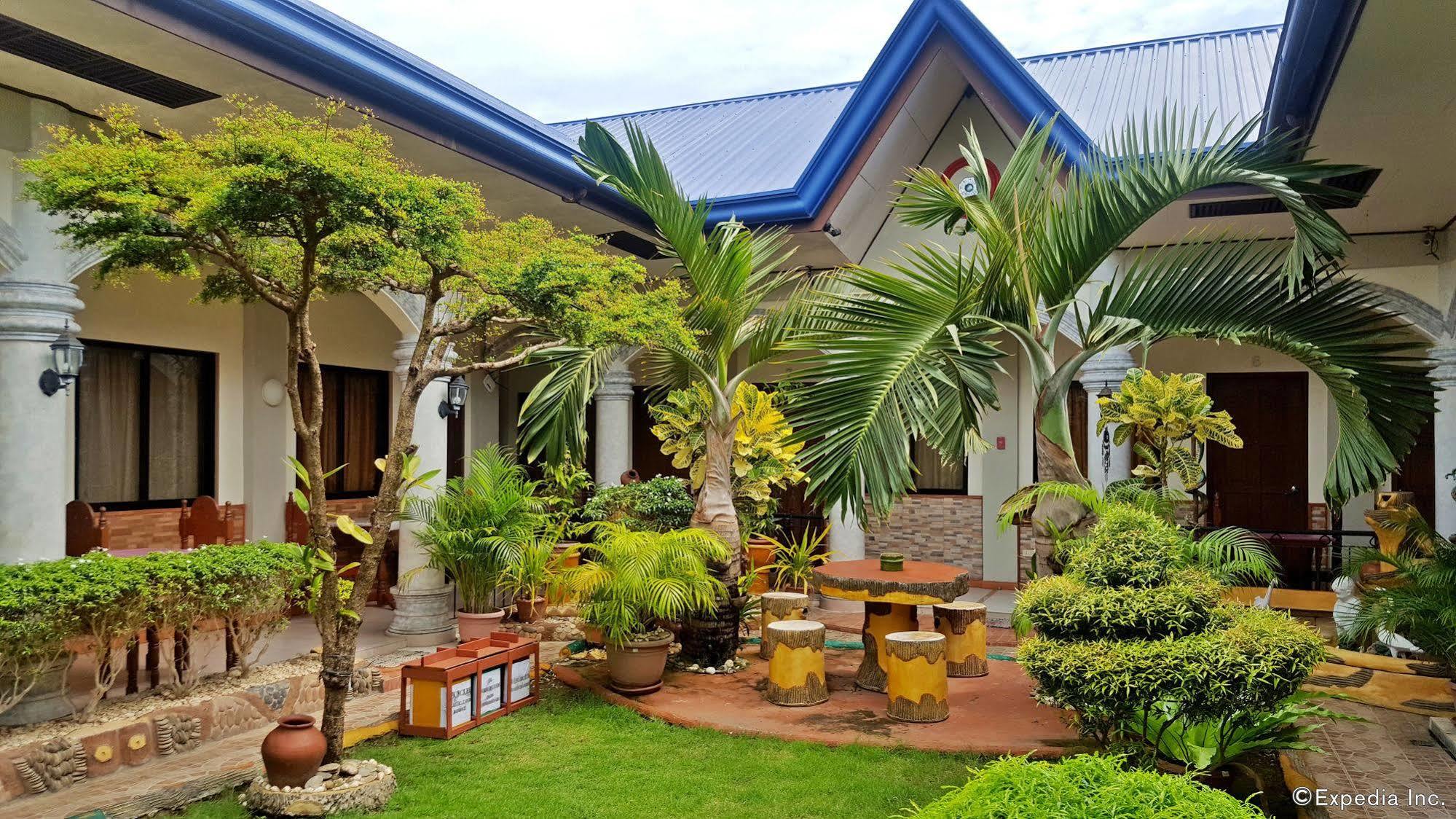 Casitas De Az Pension Puerto Princesa Bagian luar foto